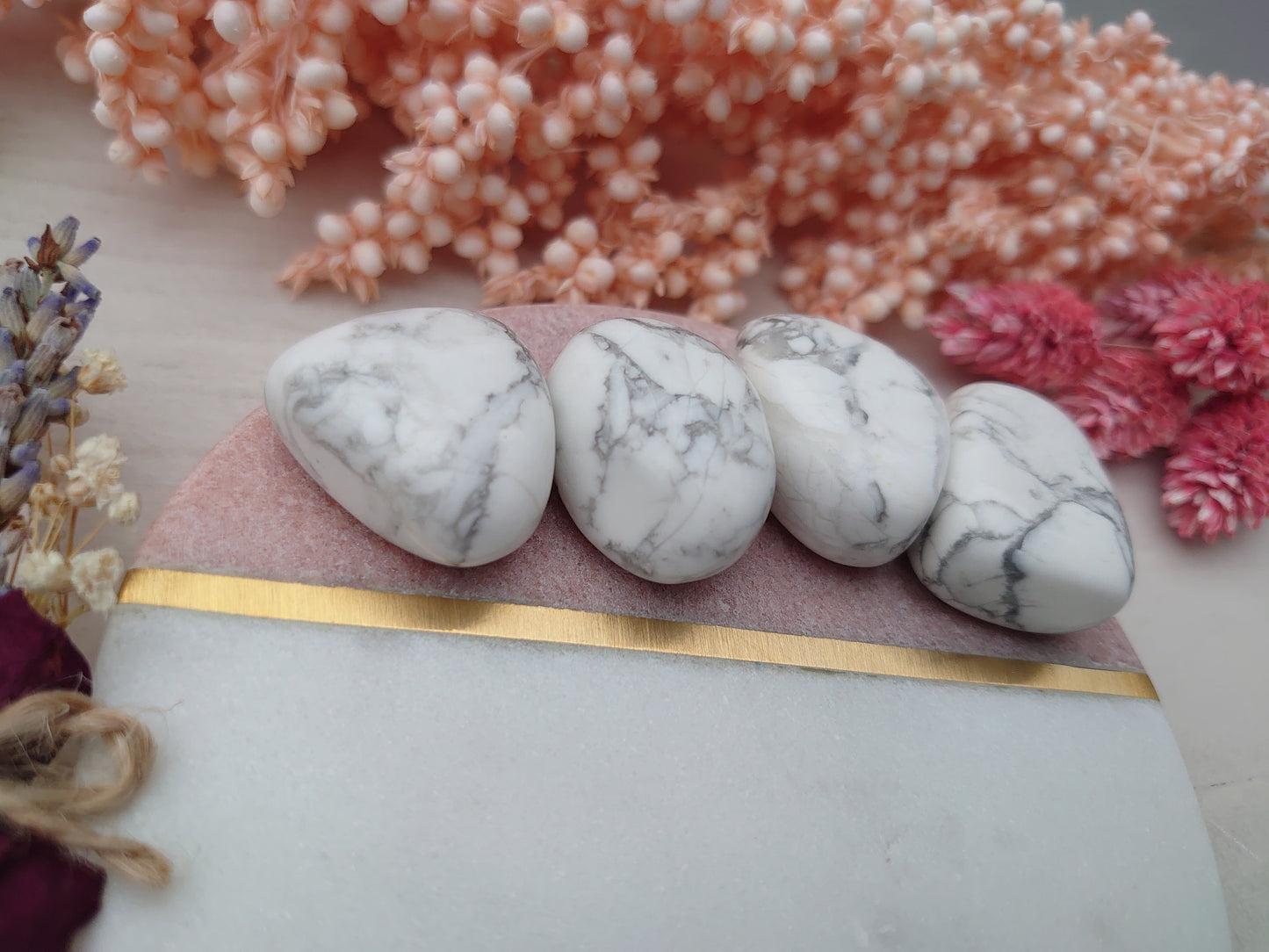 White Howlite